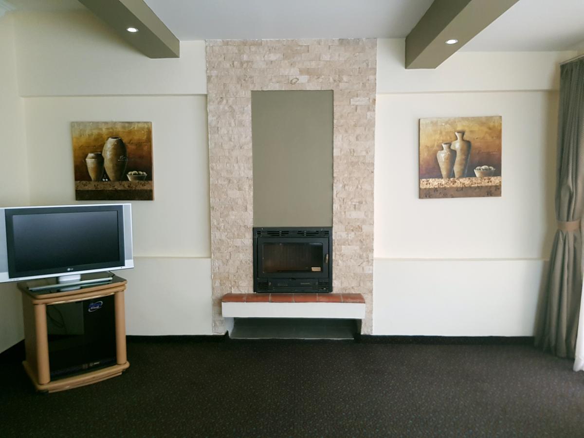 Madisson Hotel Džunija Exteriér fotografie