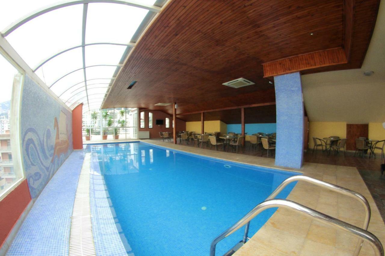 Madisson Hotel Džunija Exteriér fotografie