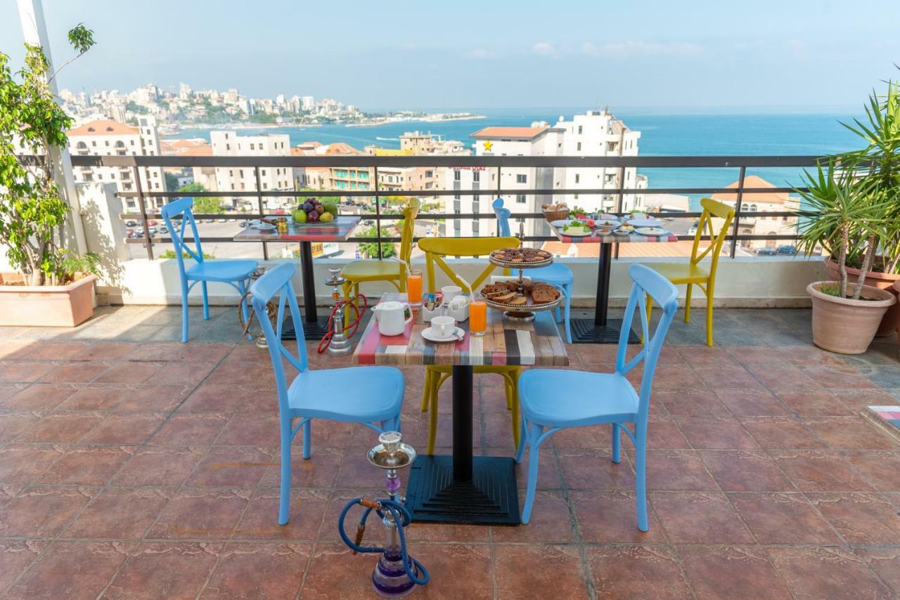 Madisson Hotel Džunija Exteriér fotografie