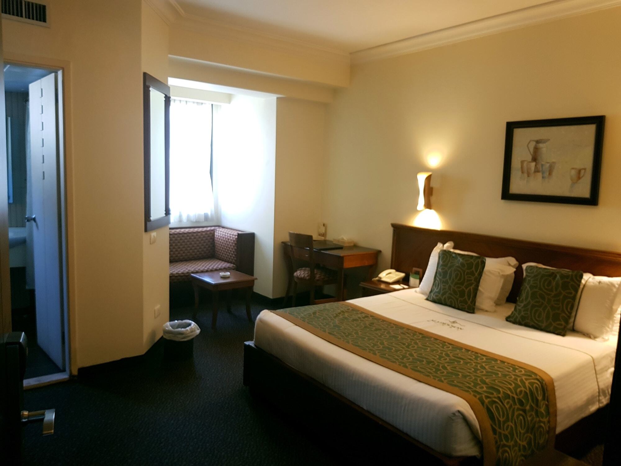 Madisson Hotel Džunija Exteriér fotografie